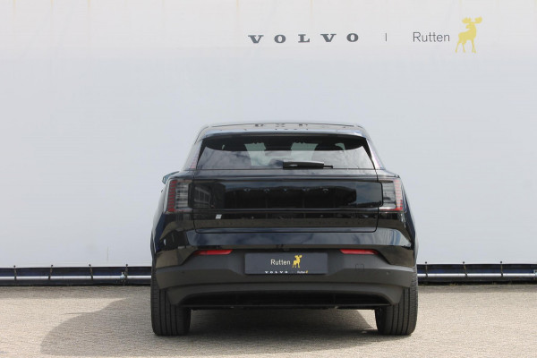 Volvo EX30 Single Motor Ext Range Plus Black Ed Europa 69 kWh 20" Lichtmetalen velgen, Google Infotainment, Getinte ramen vanaf de B-Stijl, Verwarmbare voorstoelen, Parkeersenoren