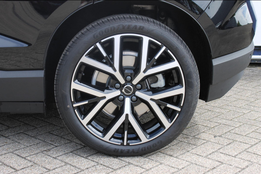 Volvo EX30 Single Motor Ext Range Plus Black Ed Europa 69 kWh 20" Lichtmetalen velgen, Google Infotainment, Getinte ramen vanaf de B-Stijl, Verwarmbare voorstoelen, Parkeersenoren