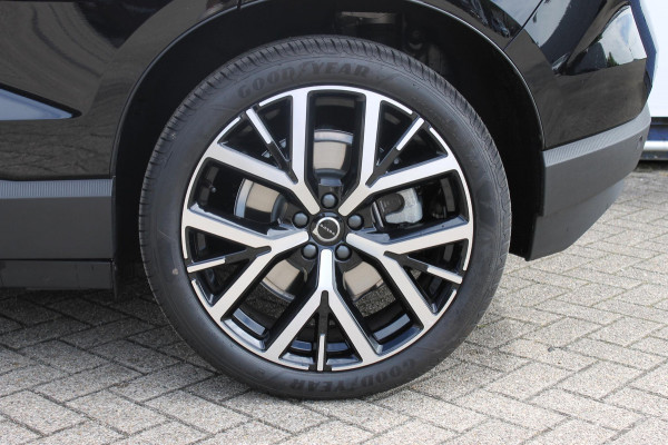 Volvo EX30 Single Motor Ext Range Plus Black Ed Europa 69 kWh 20" Lichtmetalen velgen, Google Infotainment, Getinte ramen vanaf de B-Stijl, Verwarmbare voorstoelen, Parkeersenoren