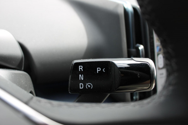 Volvo EX30 Single Motor Ext Range Plus Black Ed Europa 69 kWh 20" Lichtmetalen velgen, Google Infotainment, Getinte ramen vanaf de B-Stijl, Verwarmbare voorstoelen, Parkeersenoren