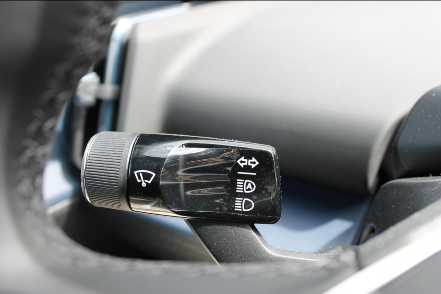 Volvo EX30 Single Motor Ext Range Plus Black Ed Europa 69 kWh 20" Lichtmetalen velgen, Google Infotainment, Getinte ramen vanaf de B-Stijl, Verwarmbare voorstoelen, Parkeersenoren