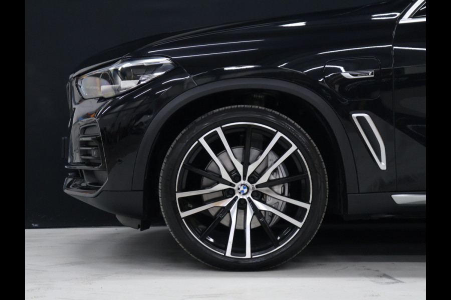 BMW X5 xDrive45e M Sport [LUCHTVERING, SCHUIFKANTELDAK, APPLE CARPLAY, MEMORY SEATS, CAMERA, ADAPTIVE CRUISE, STOELVERWARMING, ELEK. ACHTERKLEP,  NAVIGATIE, NIEUWSTAAT]