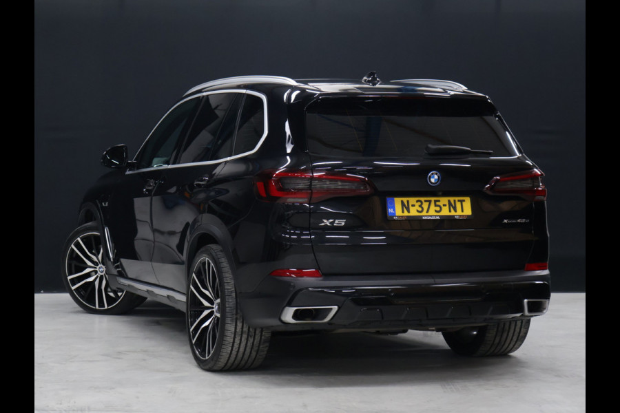 BMW X5 xDrive45e M Sport [LUCHTVERING, SCHUIFKANTELDAK, APPLE CARPLAY, MEMORY SEATS, CAMERA, ADAPTIVE CRUISE, STOELVERWARMING, ELEK. ACHTERKLEP,  NAVIGATIE, NIEUWSTAAT]