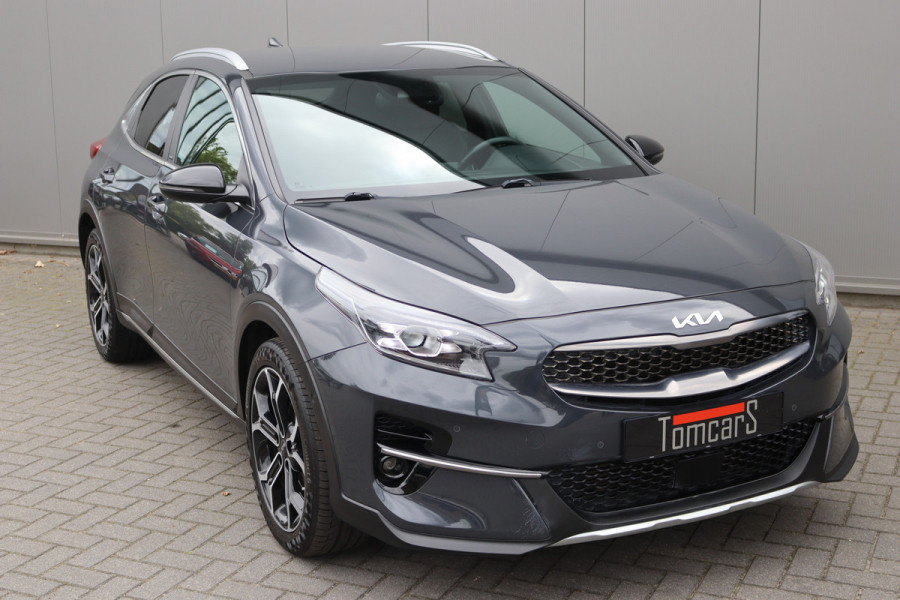 Kia Xceed 1.5 T-GDI 160PK Automaat Black Edition Memory-stoel/Elektr.-klep/Winter-pack