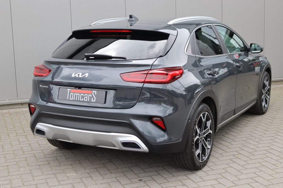 Kia Xceed 1.5 T-GDI 160PK Automaat Black Edition Memory-stoel/Elektr.-klep/Winter-pack