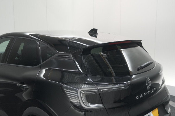 Renault Captur 1.3 mild hybrid 160 techno | Trekhaak | Pack Winter | Camera | Adaptieve Cruise