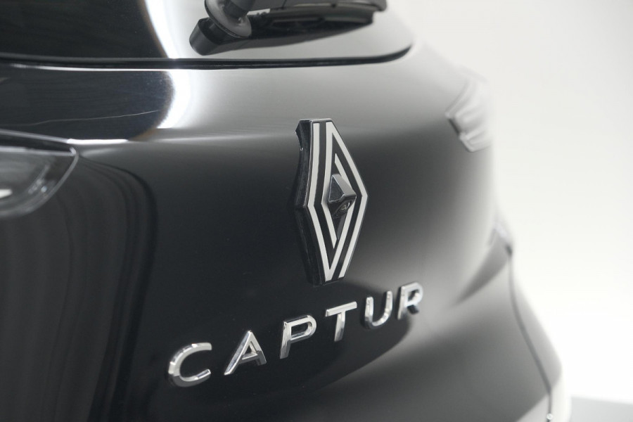 Renault Captur 1.3 mild hybrid 160 techno | Trekhaak | Pack Winter | Camera | Adaptieve Cruise