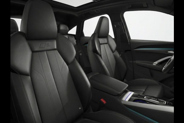 Audi Q5 Sportback S edition e-hybrid 299 pk | Techniekpakket plus | Panorama-glasdak | Adaptieve luchtvering | Optiekpakket zwart-glanzend |