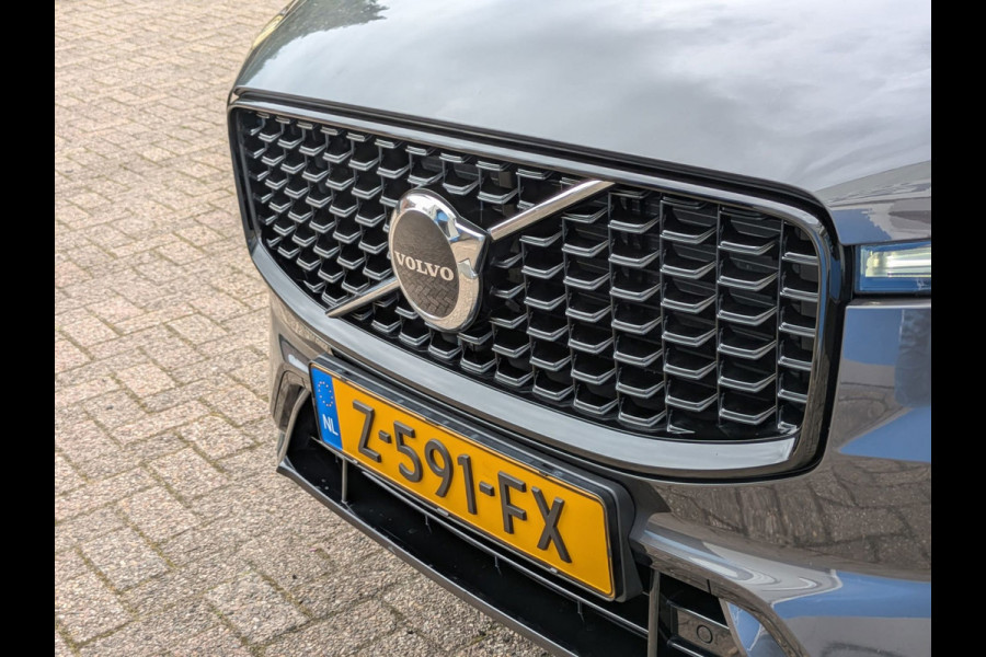 Volvo XC60 2.0 T6 Plug-in hybrid AWD R-Design|Panodak|Memory|Sportstoelen|Keyless-Entry|Facelift 12-2021|
