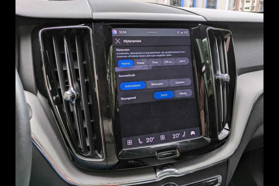 Volvo XC60 2.0 T6 Plug-in hybrid AWD R-Design|Panodak|Memory|Sportstoelen|Keyless-Entry|Facelift 12-2021|