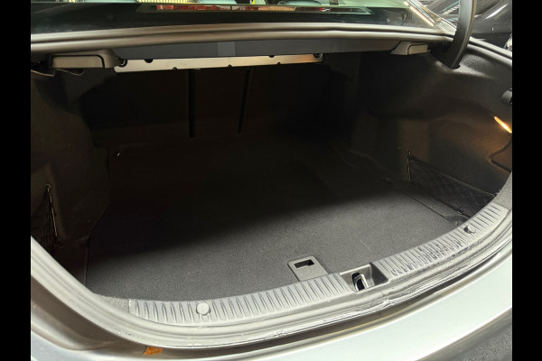 Mercedes-Benz C-Klasse 180 Business Solution AMG |PANO|360 CAM|KEYLESS|LANE ASSIST|AUTOPILOT|SFEERVERLICHTING|DODEHOEK|NL AUTO|NAP