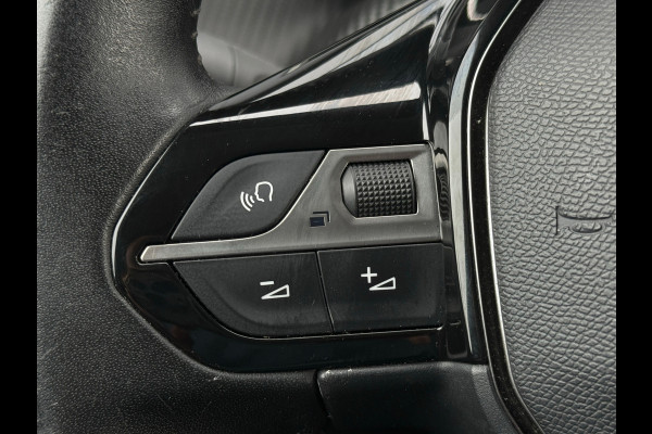 Peugeot 2008 1.2 PureTech Allure / 3D COCKPIT / CAMERA / CAM
