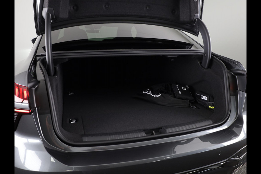 Audi A6 Limousine S edition e-hybrid 299 pk |  MMI experience pro |  Premium pakket |  Tech plus |  Edition one |