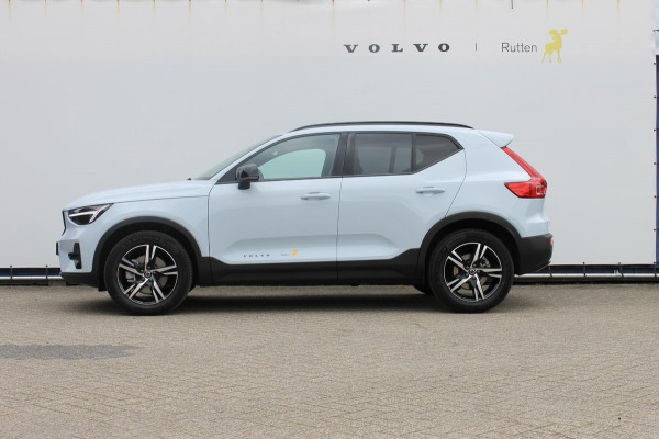 Volvo XC40 2.0 B4 Plus Dark