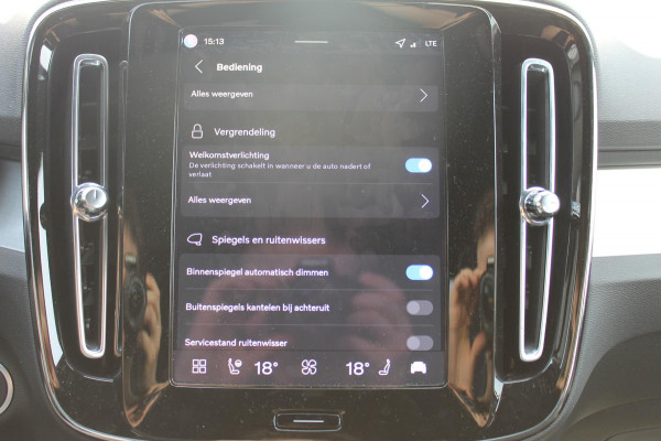 Volvo XC40 2.0 B4 Plus Dark