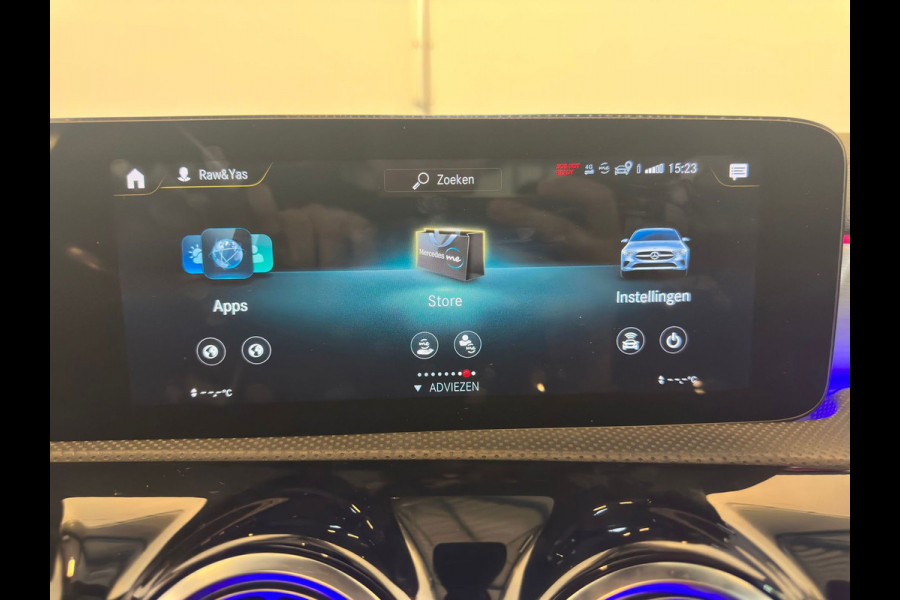 Mercedes-Benz CLA-Klasse 180 Business Solution AMG|PANO|AMG|NAP|