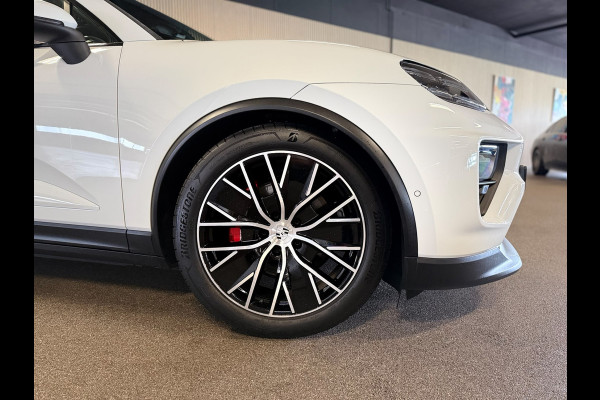 Porsche Macan 4S 100kWh 449PK-SOH 97%-LUCHTV.-PANO-HEAD UP-MATRIX-STOELEN 14 VOUDIG-VIERWIELSTURING-TREKHAAK