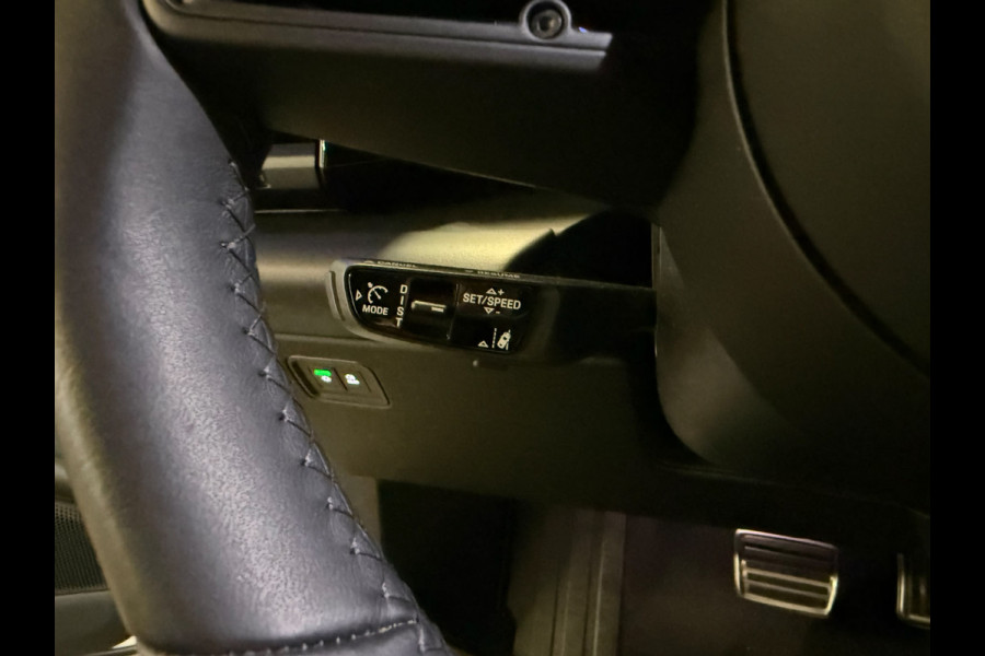Porsche Macan 4S 100kWh 449PK-SOH 97%-LUCHTV.-PANO-HEAD UP-MATRIX-STOELEN 14 VOUDIG-VIERWIELSTURING-TREKHAAK