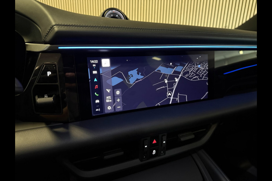 Porsche Macan 4S 100kWh 449PK-SOH 97%-LUCHTV.-PANO-HEAD UP-MATRIX-STOELEN 14 VOUDIG-VIERWIELSTURING-TREKHAAK