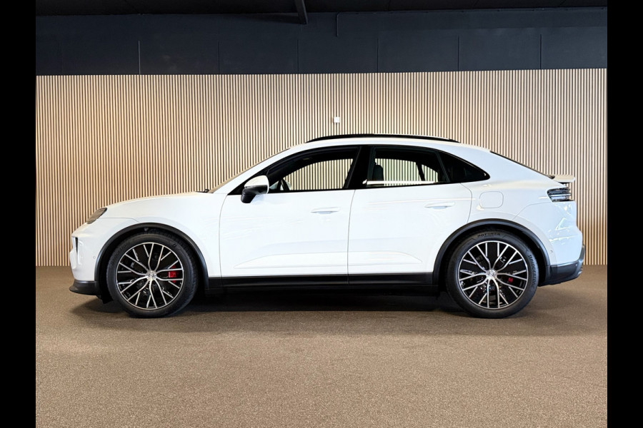 Porsche Macan 4S 100kWh 449PK-SOH 97%-LUCHTV.-PANO-HEAD UP-MATRIX-STOELEN 14 VOUDIG-VIERWIELSTURING-TREKHAAK