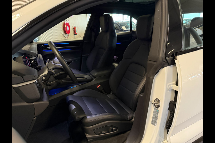 Porsche Macan 4S 100kWh 449PK-SOH 97%-LUCHTV.-PANO-HEAD UP-MATRIX-STOELEN 14 VOUDIG-VIERWIELSTURING-TREKHAAK