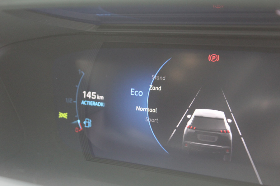 Peugeot 2008 1.2 PureTech 130PK GT-Line Automaat | 3D Cockpit | Leder | Panoramadak | Massage