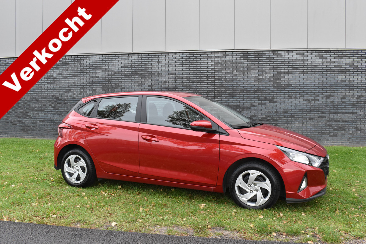 Hyundai i20 1.2 MPI i-Motion Airco stuur/stoel verwarming Parkeersensoren achter btw auto