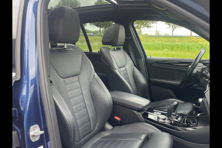 BMW X3 XDrive20i High Executive Automaat Panorama