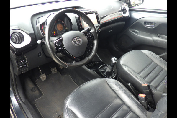Toyota Aygo 1.0 VVT-i, Camera, Airco, Leder, Compleet!