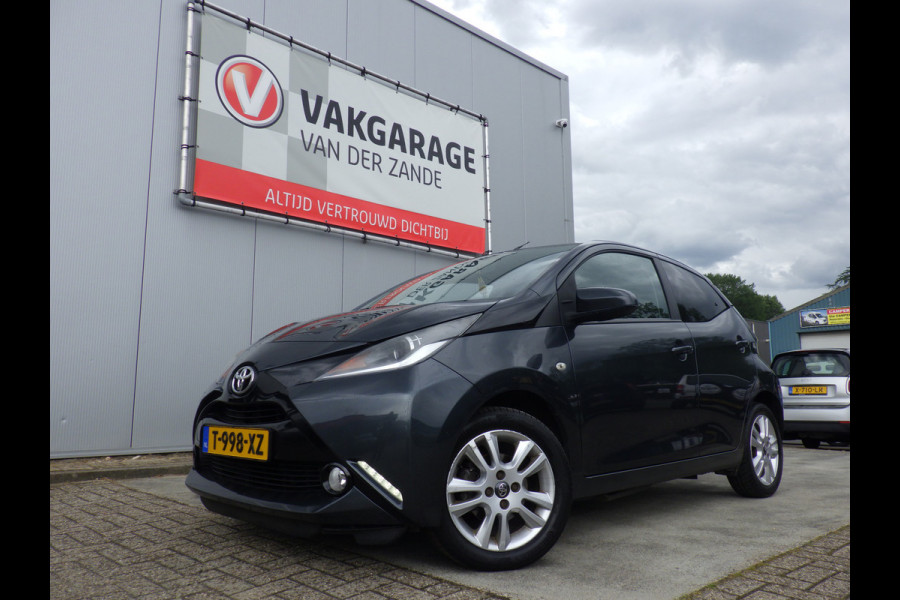 Toyota Aygo 1.0 VVT-i, Camera, Airco, Leder, Compleet!