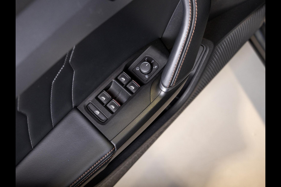 CUPRA Formentor 1.5 TSI 150pk / Trekhaak / Lederen bekleding / Apple carplay / Memory stoelen / Adaptieve cruise control /