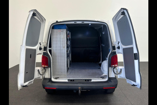 Volkswagen Transporter 2.0 TDI L1H1 30 Comfortline Airco Cruise Control Trekhaak Apple Carplay Parkeersensoren