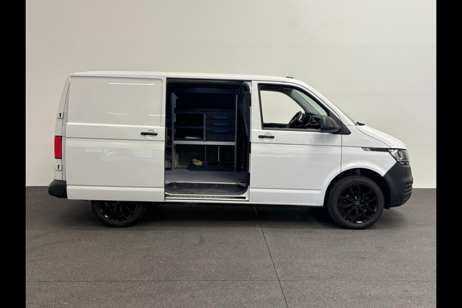 Volkswagen Transporter 2.0 TDI L1H1 30 Comfortline Airco Cruise Control Trekhaak Apple Carplay Parkeersensoren