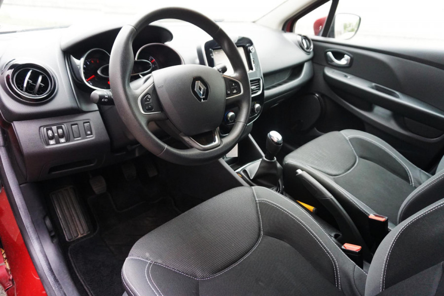 Renault Clio Estate 0.9 TCe Zen/Trekhaak(1200kg)/Dealeronderhouden/ Rijklaarprijs incl.garantie.