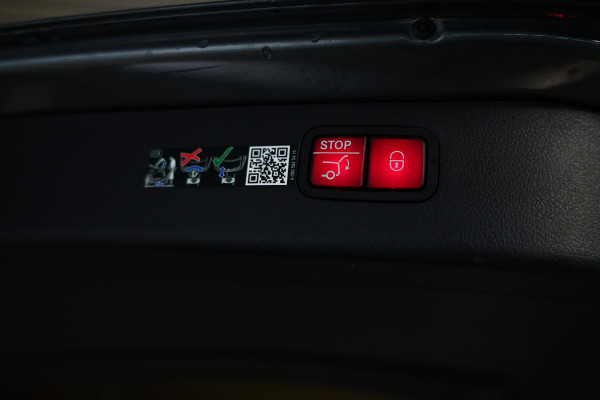 Mercedes-Benz C-Klasse Estate 300 e Luxury Line Limited VIRTUAL ACC CARPLAY DAB LEDER '23