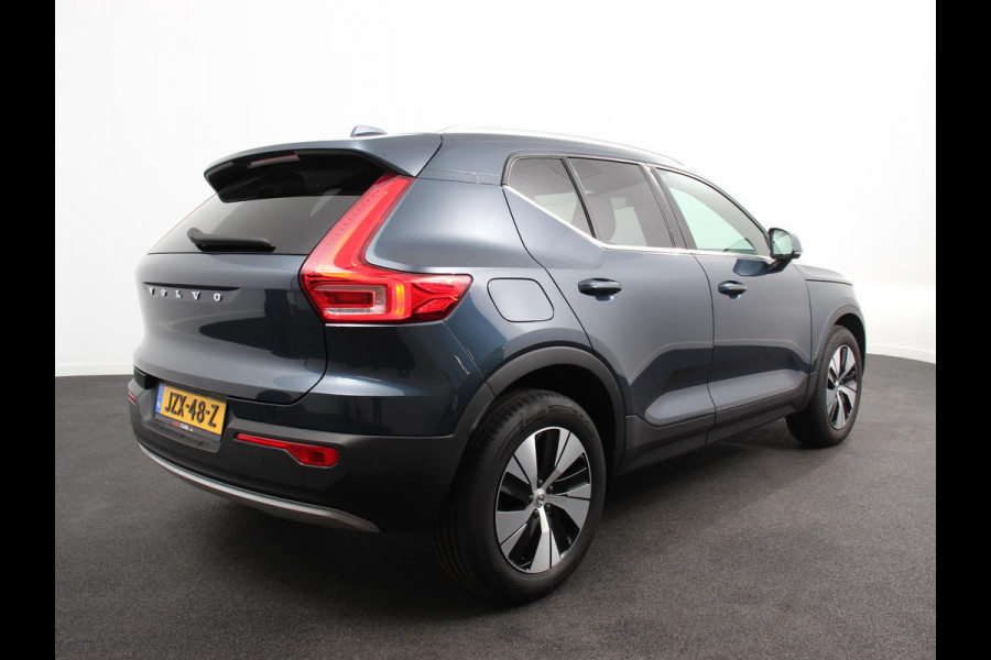 Volvo XC40 1.5 T4 Recharge Inscription Navigatie Apple Carplay/ Android Auto Camera Parkeersensoren achter Adaptive Cruise Control Full Led Virtual Cockpit Climate Control Lichtmetalen velgen