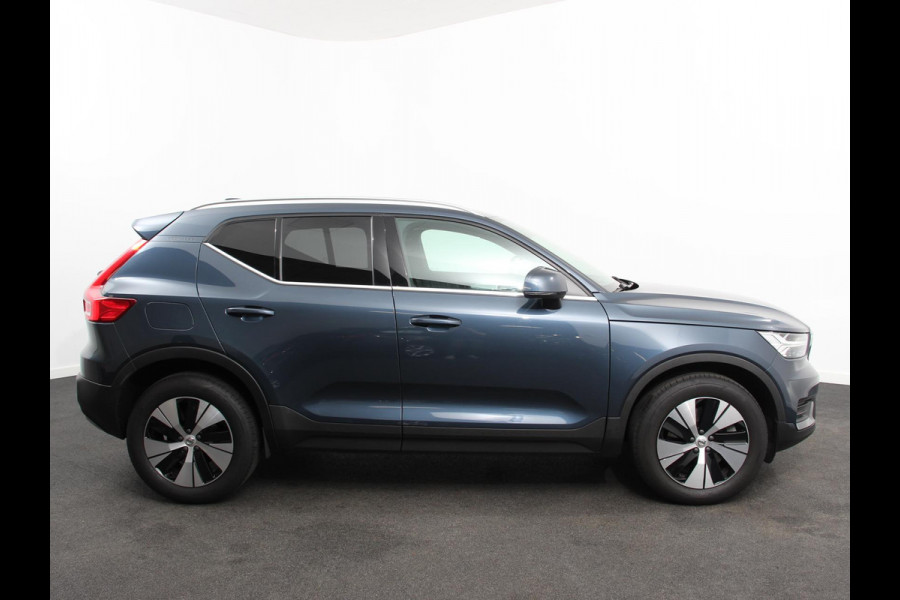 Volvo XC40 1.5 T4 Recharge Inscription Navigatie Apple Carplay/ Android Auto Camera Parkeersensoren achter Adaptive Cruise Control Full Led Virtual Cockpit Climate Control Lichtmetalen velgen