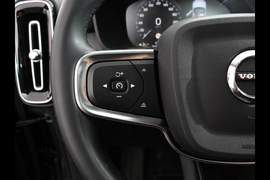 Volvo XC40 1.5 T4 Recharge Inscription Navigatie Apple Carplay/ Android Auto Camera Parkeersensoren achter Adaptive Cruise Control Full Led Virtual Cockpit Climate Control Lichtmetalen velgen
