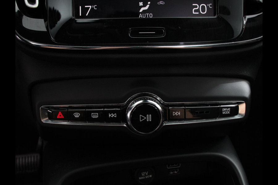 Volvo XC40 1.5 T4 Recharge Inscription Navigatie Apple Carplay/ Android Auto Camera Parkeersensoren achter Adaptive Cruise Control Full Led Virtual Cockpit Climate Control Lichtmetalen velgen