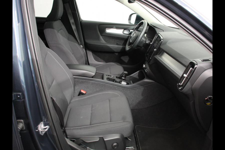 Volvo XC40 1.5 T4 Recharge Inscription Navigatie Apple Carplay/ Android Auto Camera Parkeersensoren achter Adaptive Cruise Control Full Led Virtual Cockpit Climate Control Lichtmetalen velgen