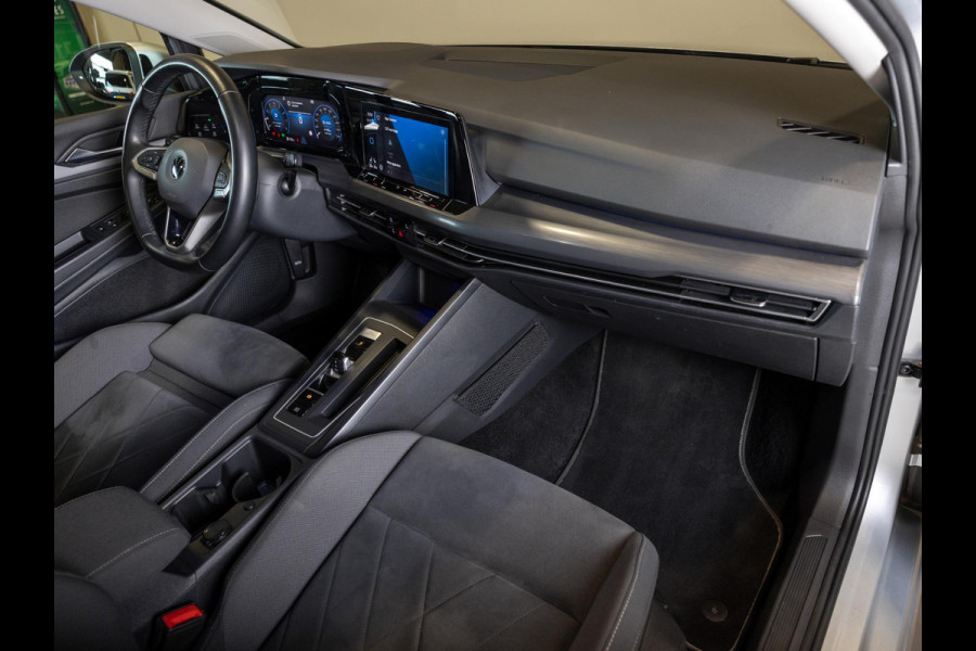 Volkswagen Golf 1.5 eTSI Style 150pk / Elektrisch verstelbare voorstoel(en) met geheugen / Apple carplay / Dodehoek detectie / Adaptieve cruise control / Stoelverwarming