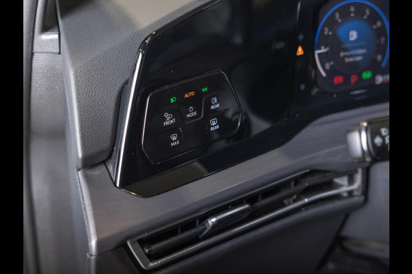 Volkswagen Golf 1.5 eTSI Style 150pk / Elektrisch verstelbare voorstoel(en) met geheugen / Apple carplay / Dodehoek detectie / Adaptieve cruise control / Stoelverwarming