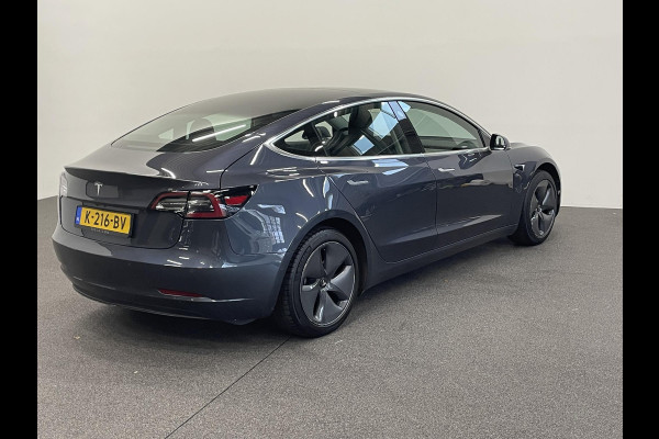 Tesla Model 3 Standard RWD Plus 60 kWh SOH 93% Airco ECC Navigatie Parkeersensoren Camera Adaptive Cruise Leder Panoramadak