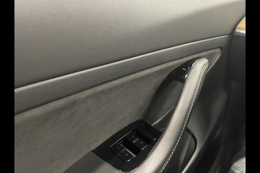 Tesla Model 3 Standard RWD Plus 60 kWh SOH 93% Airco ECC Navigatie Parkeersensoren Camera Adaptive Cruise Leder Panoramadak