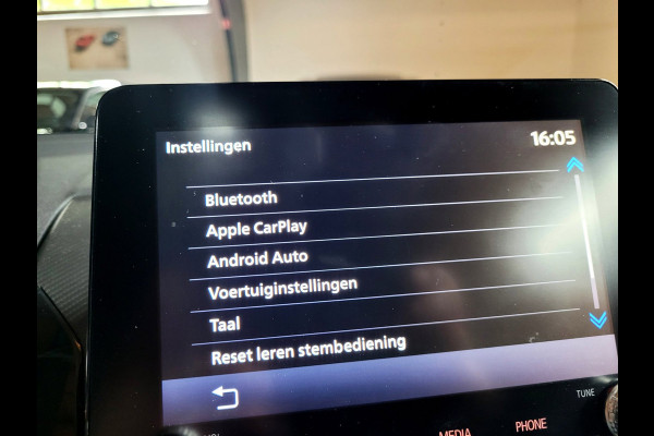 Mitsubishi Eclipse Cross 2.4 PHEV Instyle - Pano, HUD, Cam, ACC, 4x stoelverw. Trekhaak [NL NAP]