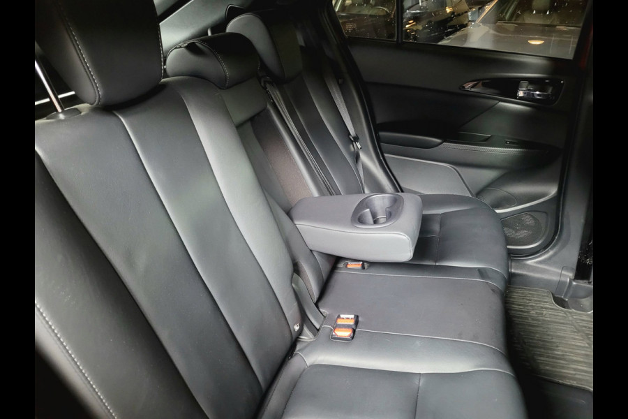Mitsubishi Eclipse Cross 2.4 PHEV Instyle - Pano, HUD, Cam, ACC, 4x stoelverw. Trekhaak [NL NAP]