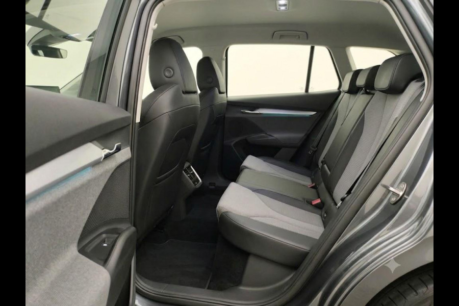 Škoda ENYAQ iV 60 180pk | Navigatie | Parkeercamera | Apple Carplay /-Android auto | Led koplampen | Parkeersensoren voor en achter