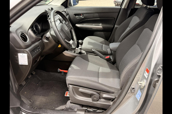 Suzuki Vitara 1.4 Boosterjet Select Smart Hybrid 129pk Afneembare Trekhaak | Adaptieve Cruise | Stoelverwarming | Achteruitrijcamera | All Season