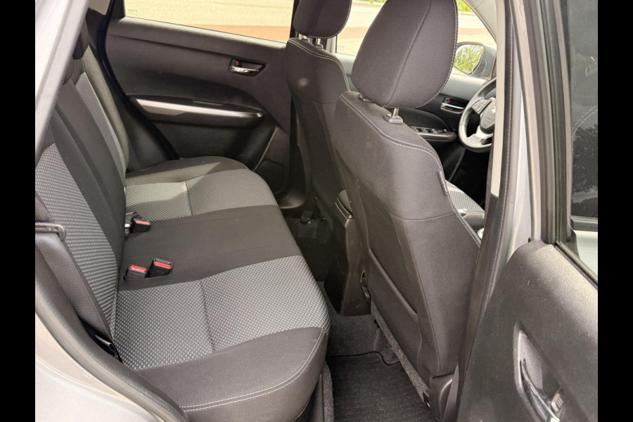 Suzuki Vitara 1.4 Boosterjet Select Smart Hybrid 129pk Afneembare Trekhaak | Adaptieve Cruise | Stoelverwarming | Achteruitrijcamera | All Season