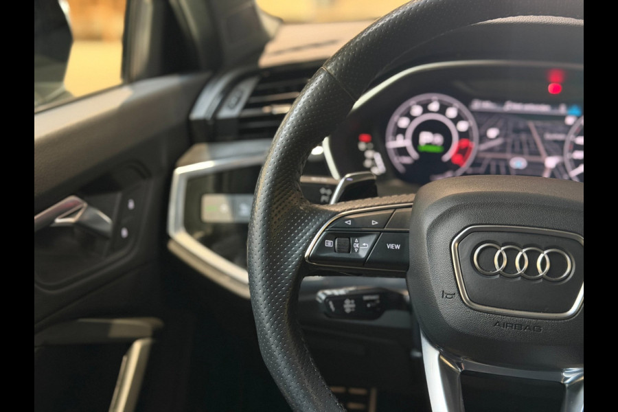 Audi RSQ3 Sportback TFSI|RS seats|Pano|Keyles|camera